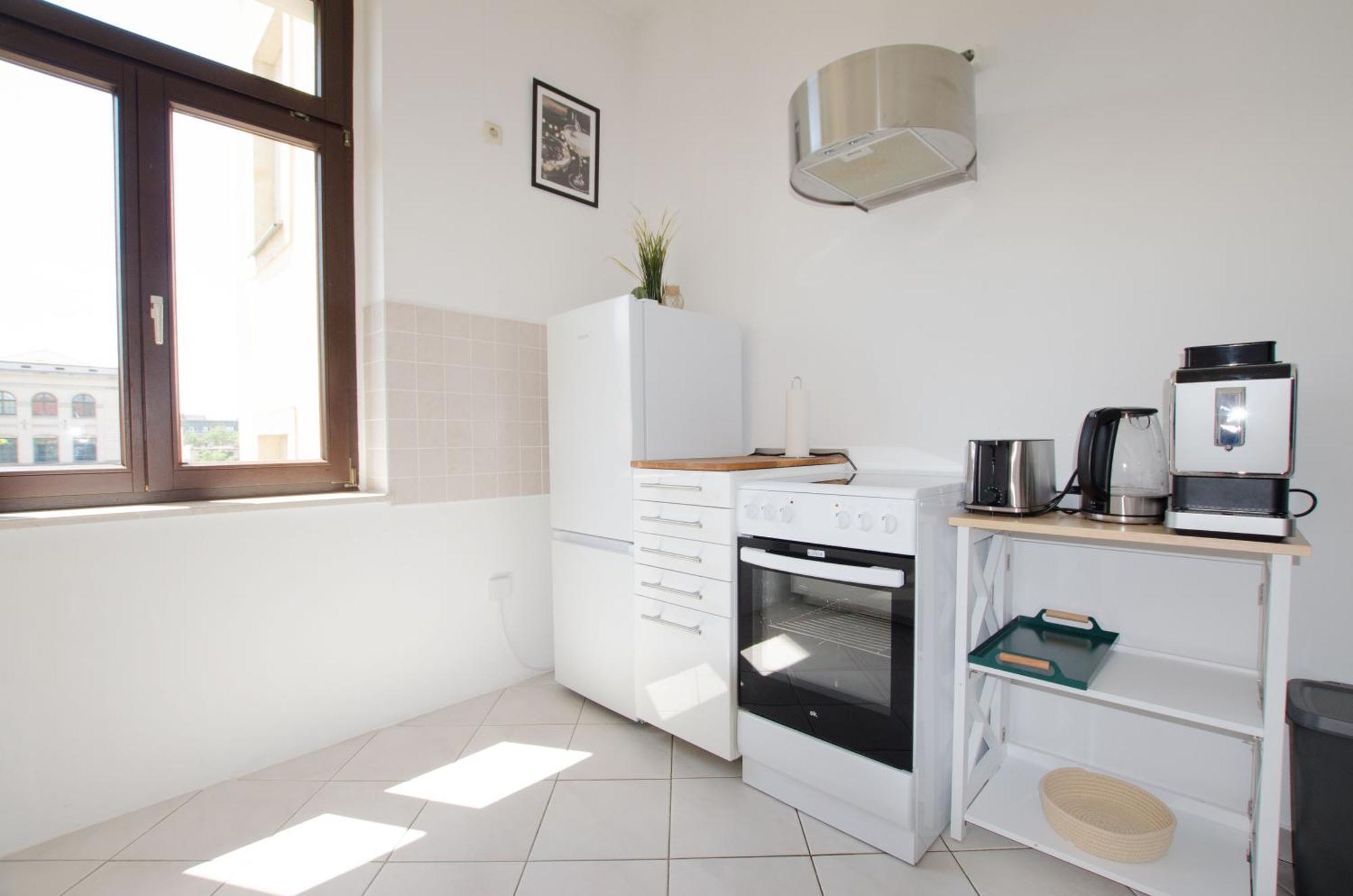 Casarina - Stilvoller Altbau In Zentraler Lage Apartment Dresden Luaran gambar